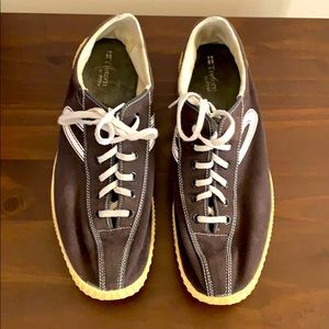 Tretorn sneakers black canvas. Great shape. 11.5